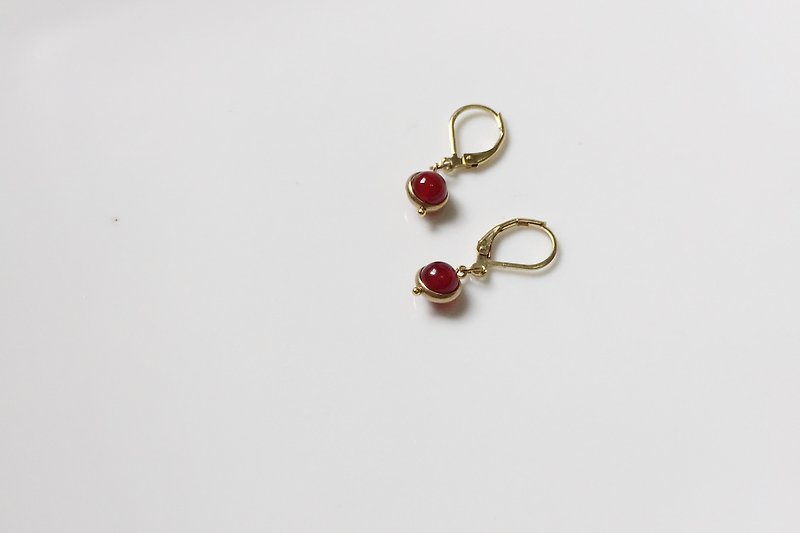 红圈圈 玛瑙黄铜造型耳环 - 耳环/耳夹 - 其他金属 红色