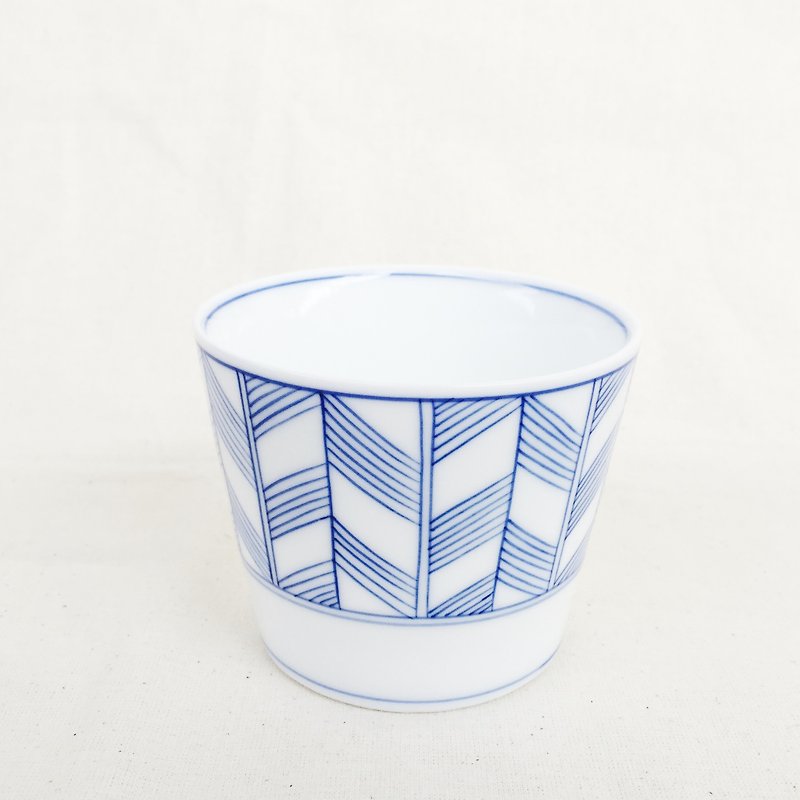 手作青花瓷茶杯（叶子） - 茶具/茶杯 - 瓷 蓝色