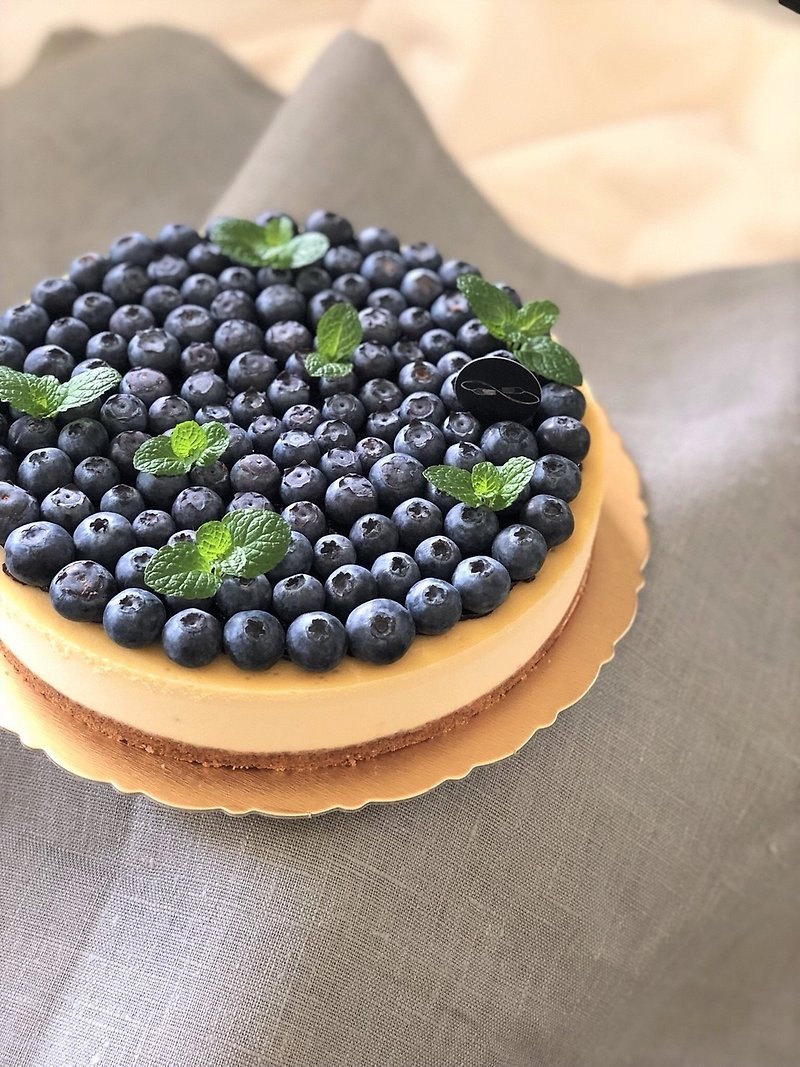 蓝莓重奶酪 | 浓郁重奶酪搭配新鲜蓝莓的视觉与味蕾双重奢华享受 - 蛋糕/甜点 - 新鲜食材 蓝色