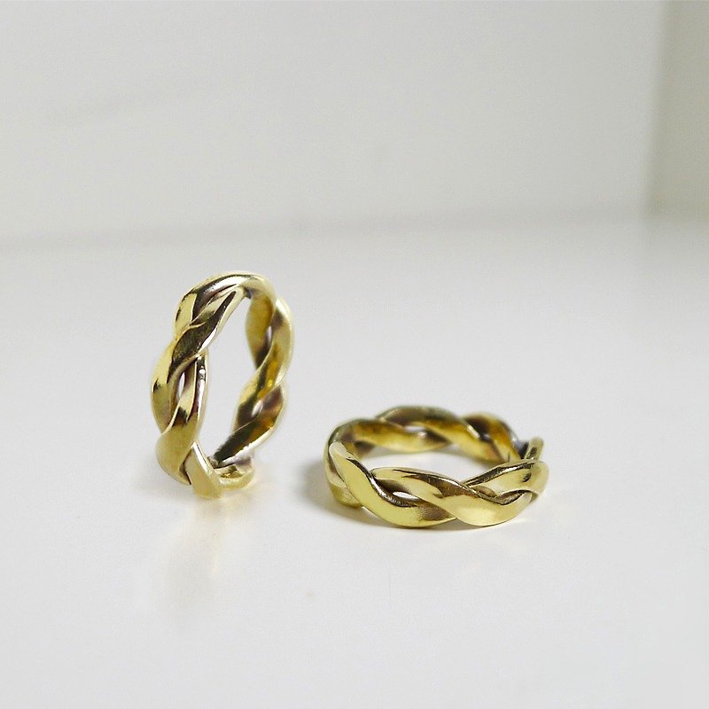 编织戒指 黄铜 - 戒指 - 其他金属 金色