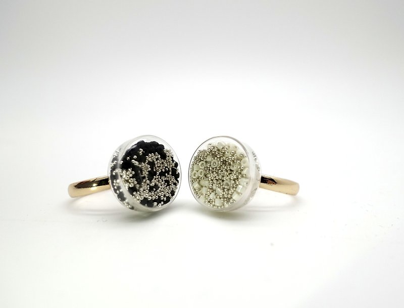 黑白简约系玻璃珠指环 介指 - 戒指 - 玻璃 银色
