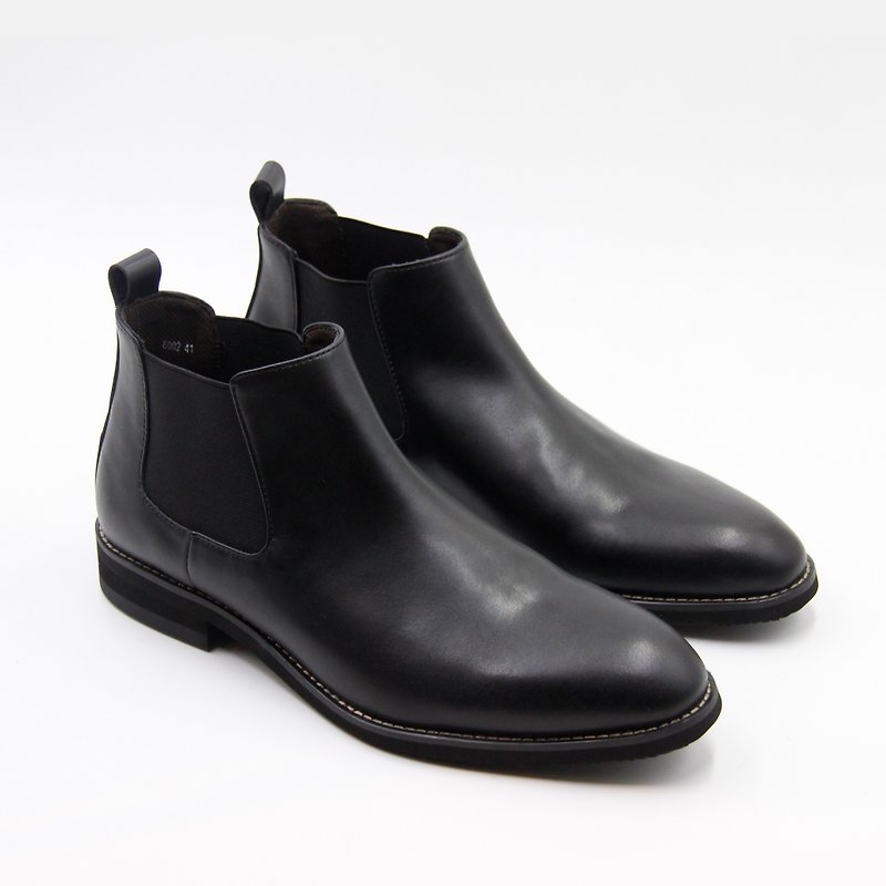 【机能防泼水】Gullar 男士 短版却尔西-素食皮鞋(黑色) - 男款靴子 - 环保材料 黑色