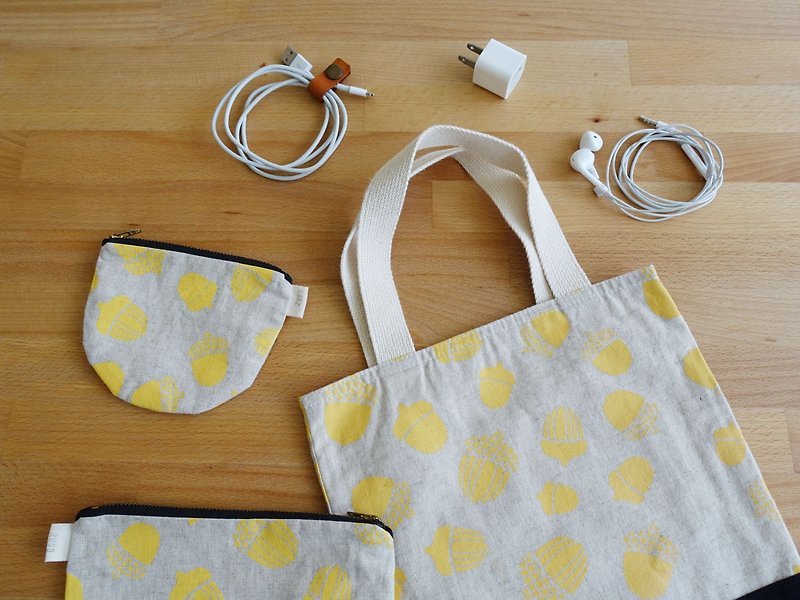 手工绢印 小物包  手提包  植物系列 橡实 - 手提包/手提袋 - 棉．麻 黄色
