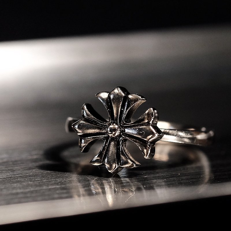F.L.C-Cross carved ring-925银戒指 - 戒指 - 其他金属 灰色