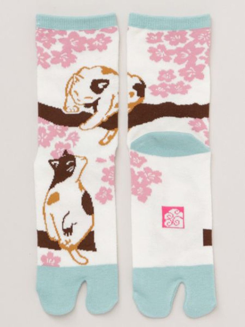 预购中 樱花木下的猫两指袜足袋 7JKP8127 - 袜子 - 其他材质 
