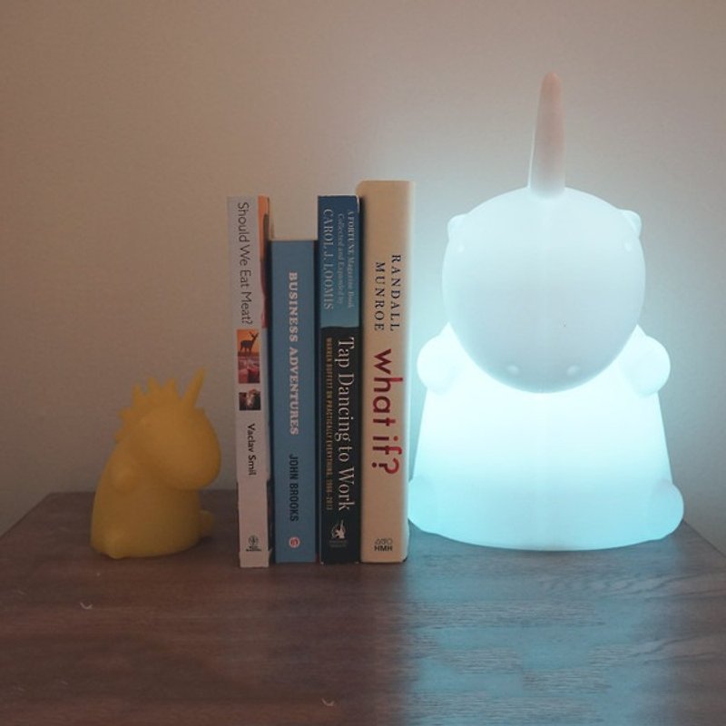 中型独角兽Uni LED小台灯: 生日礼物/圣诞礼物/情人节礼物 - 其他 - 塑料 多色