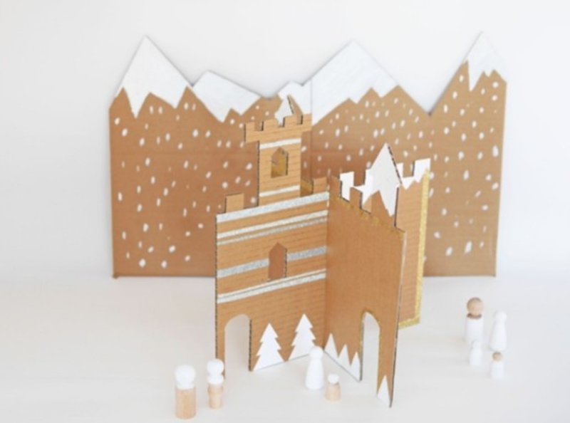 DIY Cardboard Castle, Kids Toys, PDF Materials, New Year Ideas, Christmas Castle - 其他 - 纸 多色
