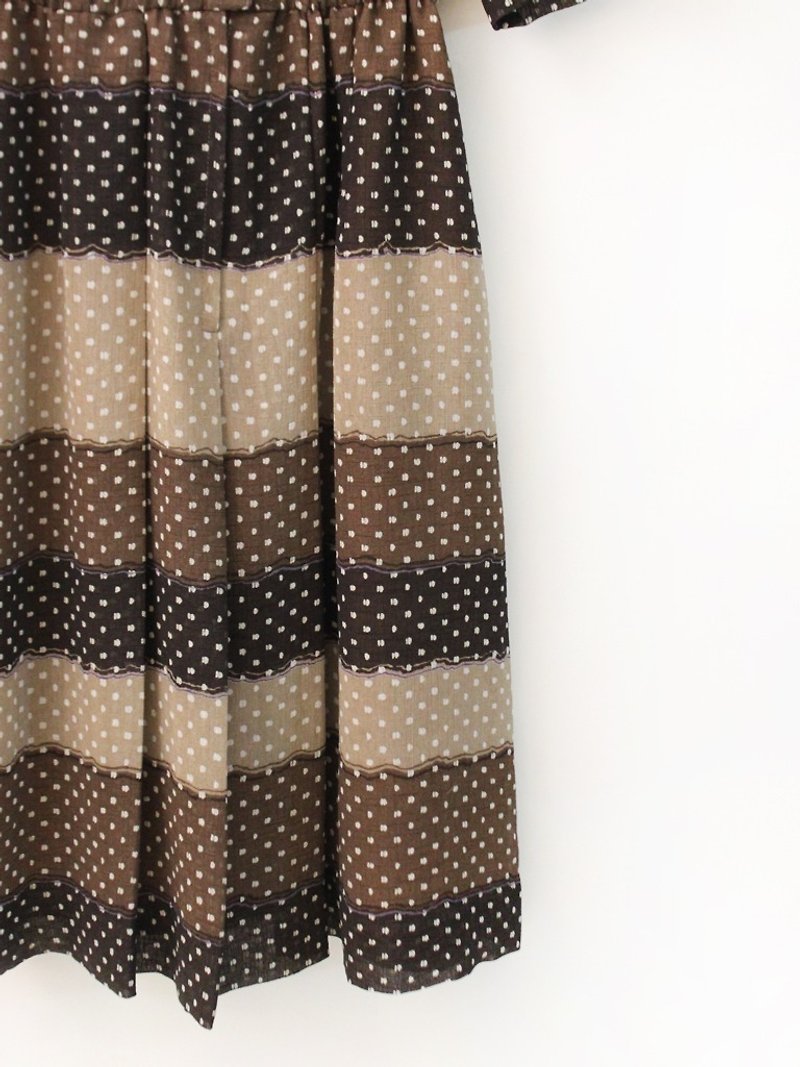 日本制复古咖啡棕色圆点点提拉米苏短袖古着洋装 Vintage Dress - 洋装/连衣裙 - 聚酯纤维 咖啡色