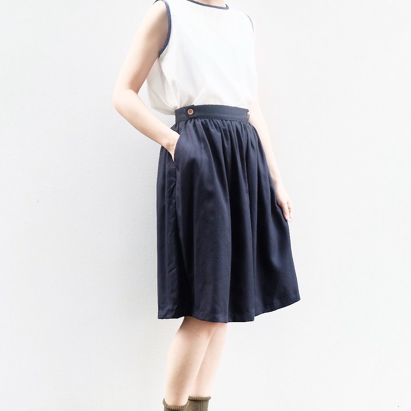 Ami Skirt - Navy Color  (Have only "S" size now) - 裙子 - 其他材质 蓝色