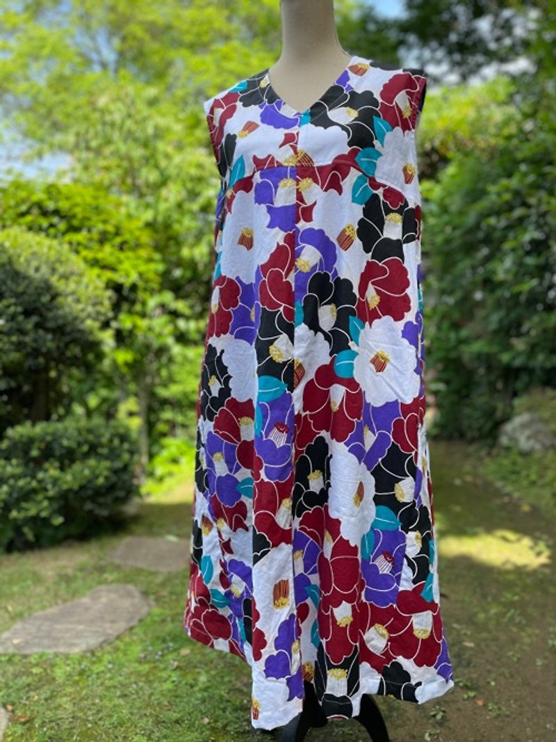 カラフル椿の花 浴衣リメイクフレンチスリーブワンピース - 洋装/连衣裙 - 棉．麻 