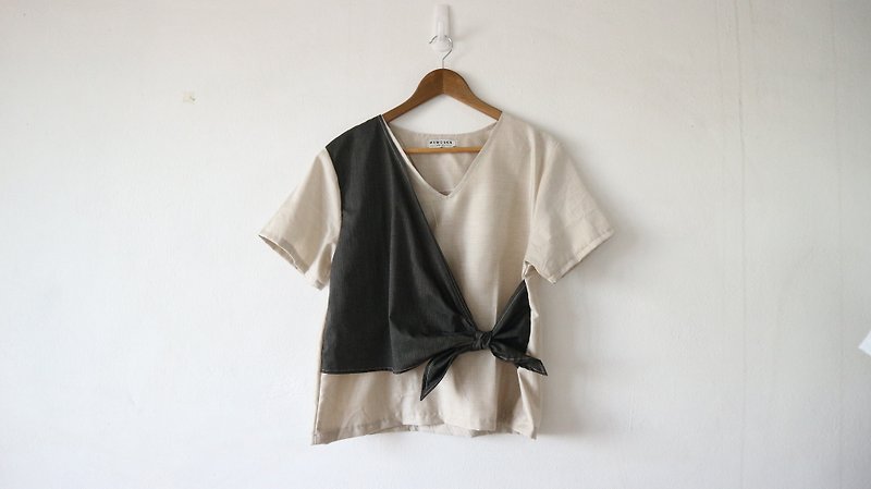 Blouse with front knot - 女装 T 恤 - 棉．麻 