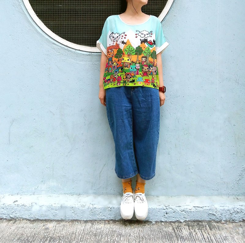 【夏日新品限量版】香港设计自家品牌不死猫猫村天蓝雪纺T恤上衣 - 女装上衣 - 其他材质 白色
