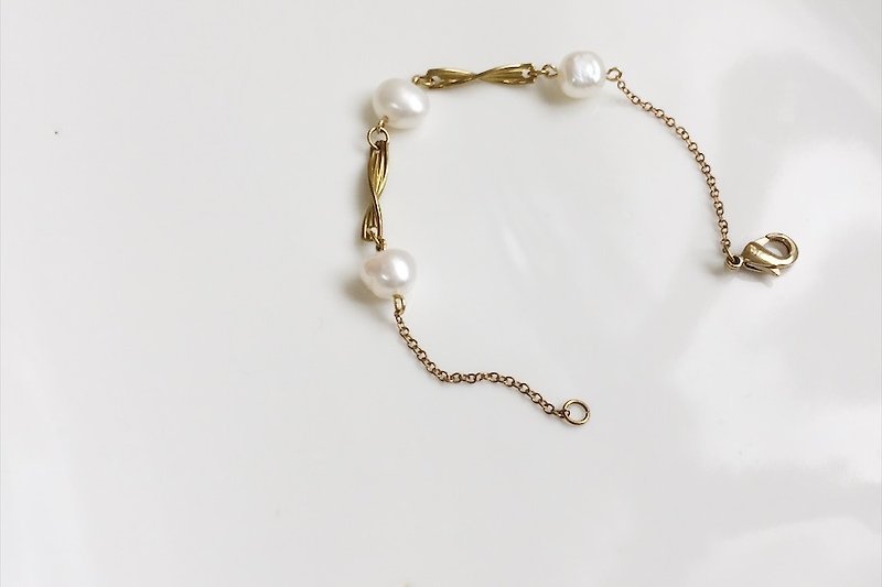 珍珠黄铜几何造型手链 - 手链/手环 - 宝石 金色