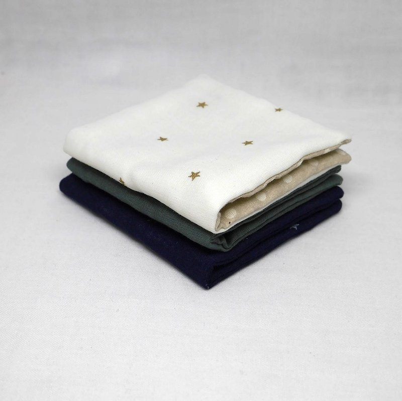 Japanese Handmade 6 layer of gauze mini-handkerchief/ 3 pieces in 1unit - 围嘴/口水巾 - 棉．麻 白色