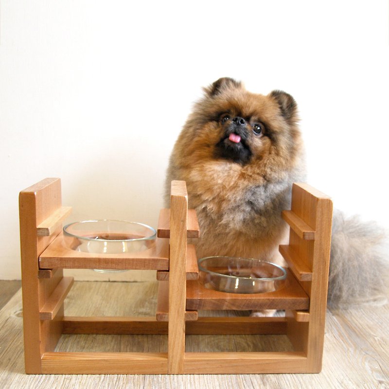 《斑马与狗．寸光》可调式宠物餐桌 双碗 中小型犬 狗餐桌 猫餐桌 独家设计 - 碗/碗架 - 木头 