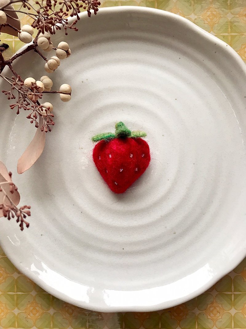 水果系列别针*草莓 - 胸针 - 羊毛 红色