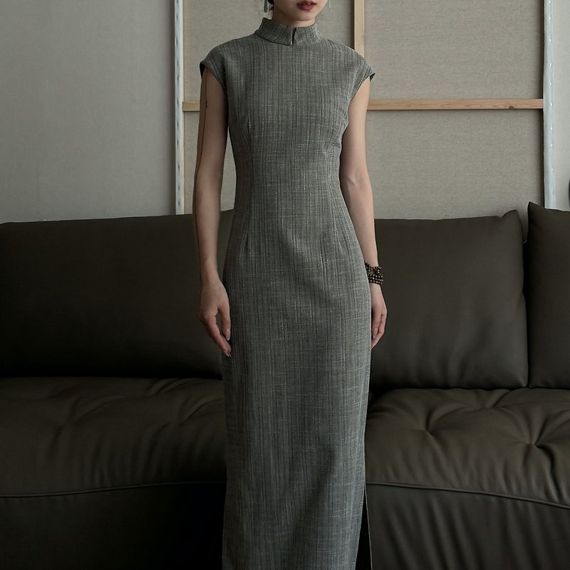 新中式复古 灰绿紧身改良旗袍 - 洋装/连衣裙 - 其他材质 灰色