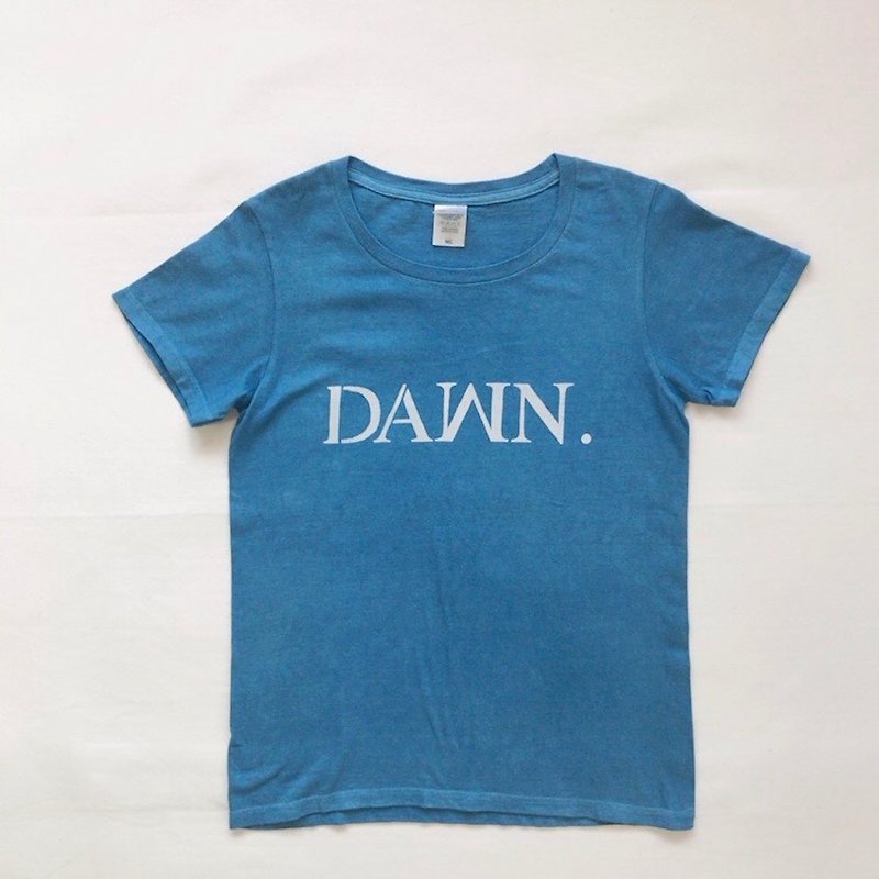 日本製 手染め DAWN TEE Indigo dyed 藍染 JAPANBLUE - 男装上衣/T 恤 - 棉．麻 蓝色