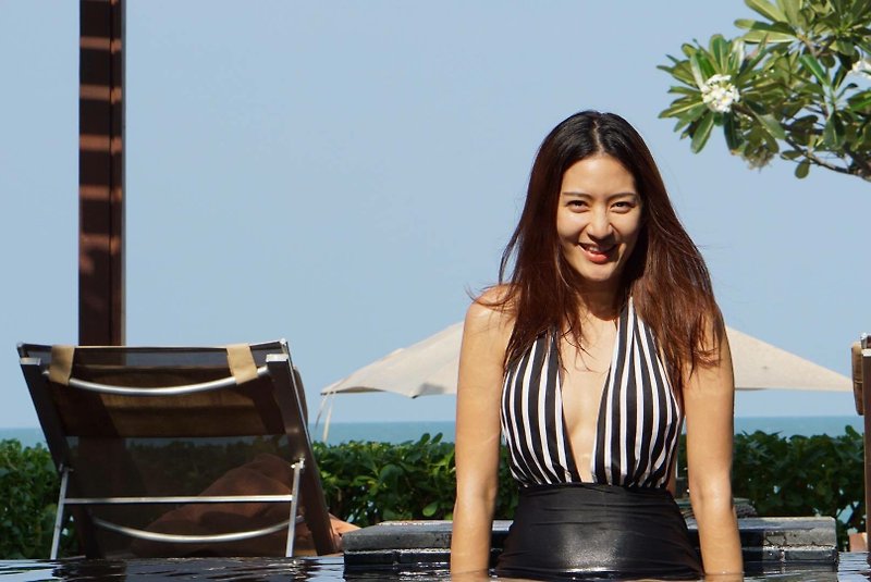Hot Summer : stripe b&w sexy swimsuit - 其他 - 其他材质 黑色
