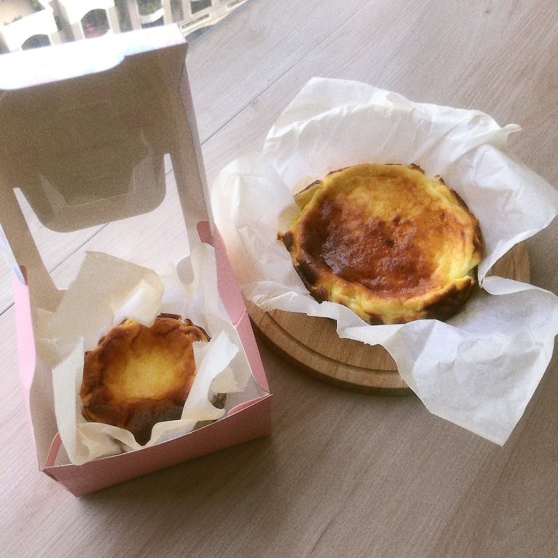 【年节礼盒】巴斯克奶酪蛋糕 奶酪蛋糕 巴斯克 芋头奶酪蛋糕 - 蛋糕/甜点 - 新鲜食材 
