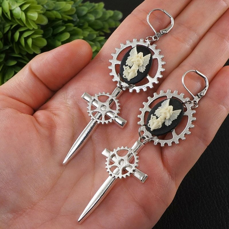 Steampunk Angel Cameo Silver Gears Sword Dagger Knife Blade Earrings Jewelry - 耳环/耳夹 - 其他金属 银色