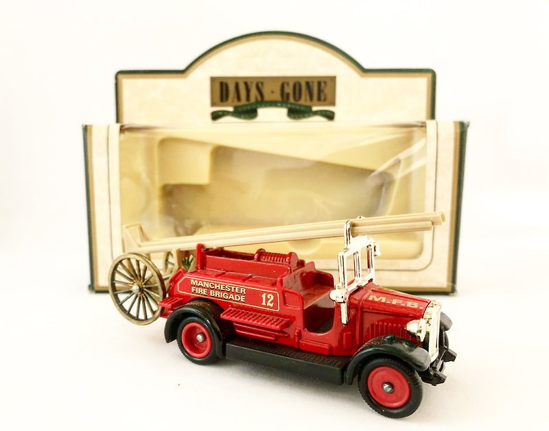 英国制早期红色消防梯车款 (含原装盒)（Pinkoi限定）（J） - 摆饰 - 其他金属 红色