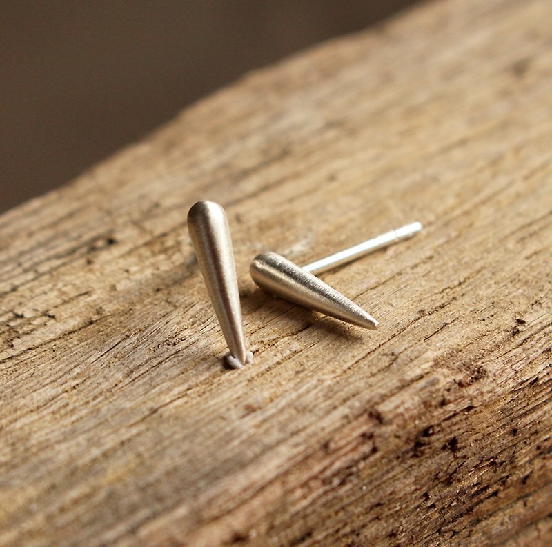 Needle 银制耳环 - 耳环/耳夹 - 纯银 