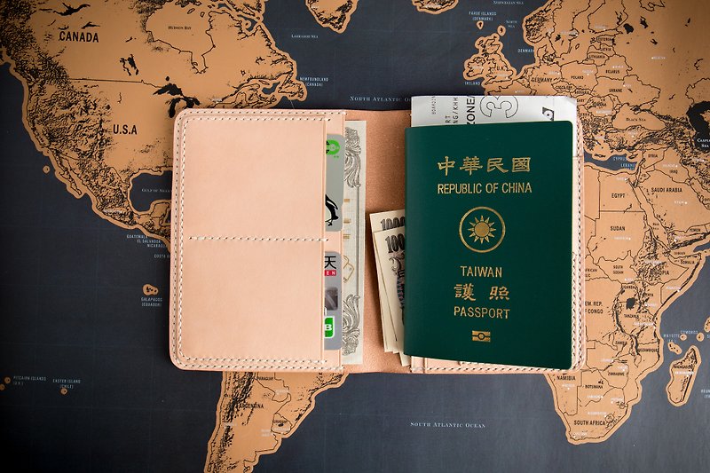 经典多夹层护照夹 意大利进口植鞣革 原色 - 护照夹/护照套 - 真皮 