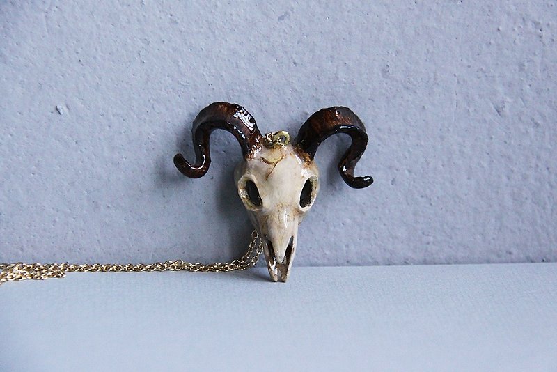 Goat Skull - Hand Painted Version - Charm Necklace - Statement jewelry - 项链 - 其他金属 金色