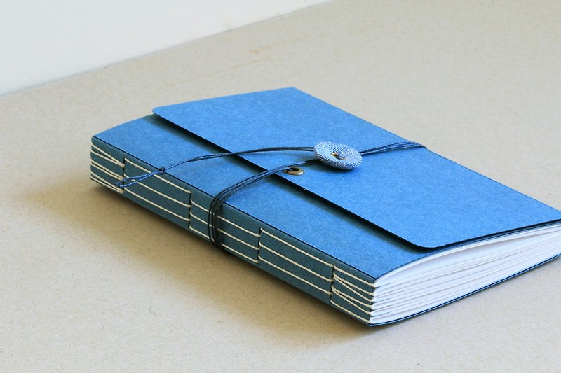 蔚蓝色长针缝笔记本 - 笔记本/手帐 - 纸 蓝色