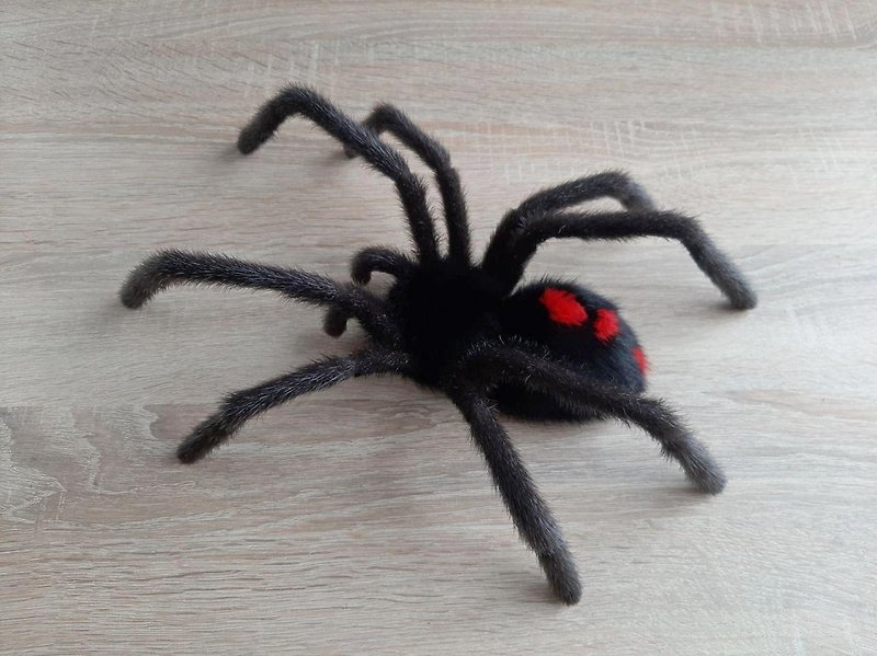 Realistic Tarantula Spider Wall Mount Home Decor Insect Toy Scary Plush Doll - 墙贴/壁贴 - 真皮 