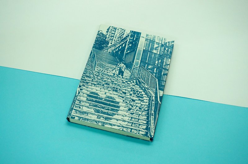 香港 西环 楼梯上的情侣  蓝晒蓝印 手帐 手工笔记本 - 笔记本/手帐 - 纸 