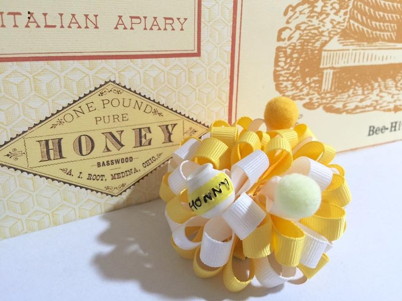 甜甜蜜蜜的蜂蜜罐花球 - 围嘴/口水巾 - 其他材质 黄色