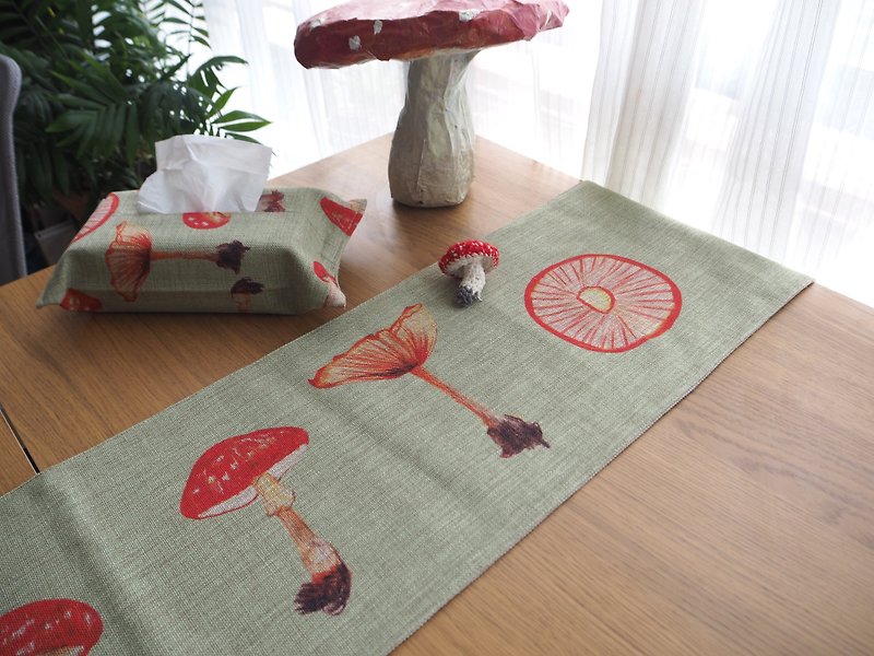迷幻蘑菇桌旗餐桌装饰棉麻北欧风定制手绘风盖布 - 餐垫/桌巾 - 棉．麻 绿色