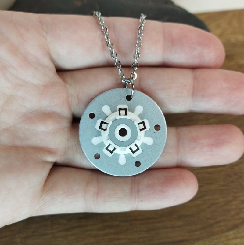 Sci fi necklace men. Futuristic choker recycled. Techwear jewelry for men. - 项链 - 其他金属 银色