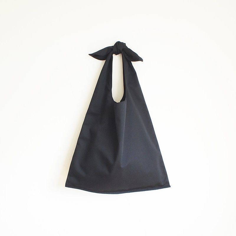 ribbon tote bag : black - 侧背包/斜挎包 - 棉．麻 黑色