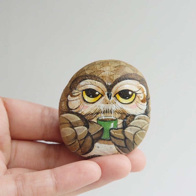 Little Owl stone painting. - 玩偶/公仔 - 石头 咖啡色