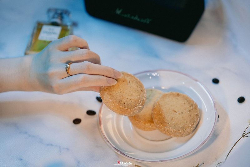 【常温甜点】钻石纱布列/喜饼/分享小物/弥月礼盒 - 手工饼干 - 新鲜食材 多色