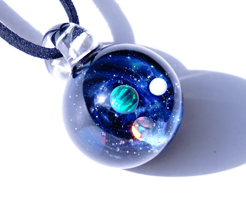 神秘的な小宇宙の世界 4種類のオパール入り ガラス ペンダント 宇宙【送料無料】 - 项链 - 玻璃 蓝色