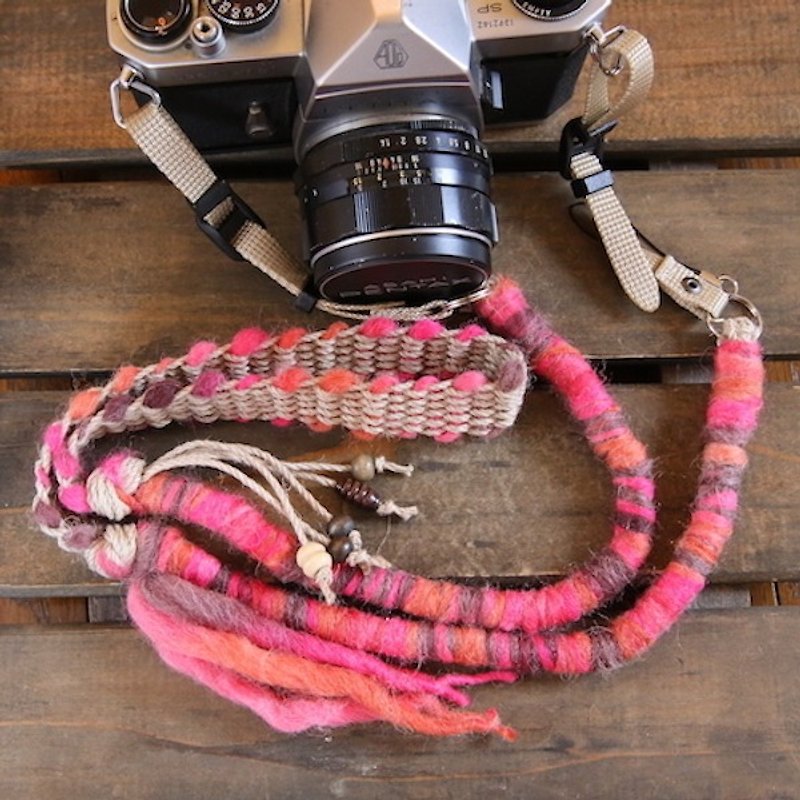 秋冬限定ネイティブニットカメラストラップ#4・2重リング - 相机背带/脚架 - 棉．麻 红色