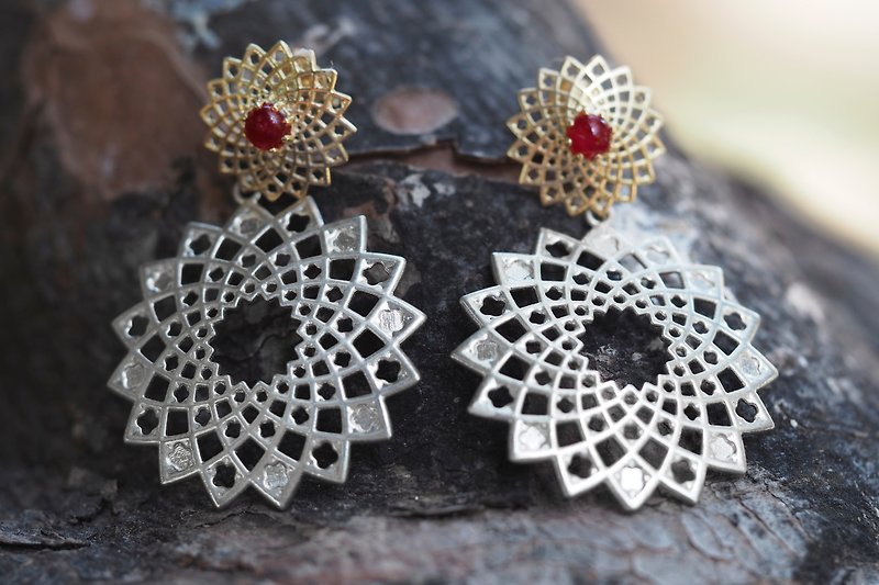 Different type wearing massive earrings with rubies - lower part removable. - 耳环/耳夹 - 贵金属 橘色