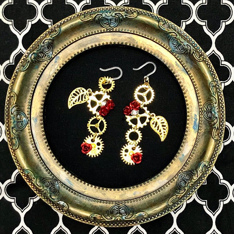 歯車と赤バラのピアス 7 - 耳环/耳夹 - 其他金属 红色