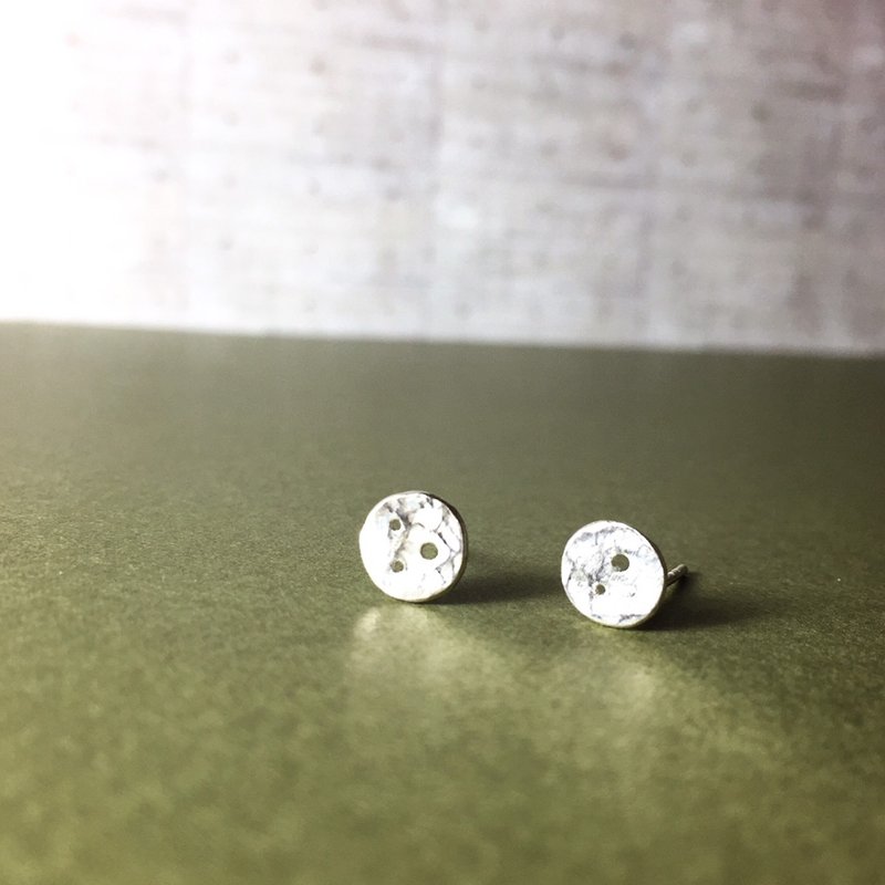 MIH 金工首饰 | 小星球 纯银耳环 sterling silver earrings - 耳环/耳夹 - 其他金属 银色