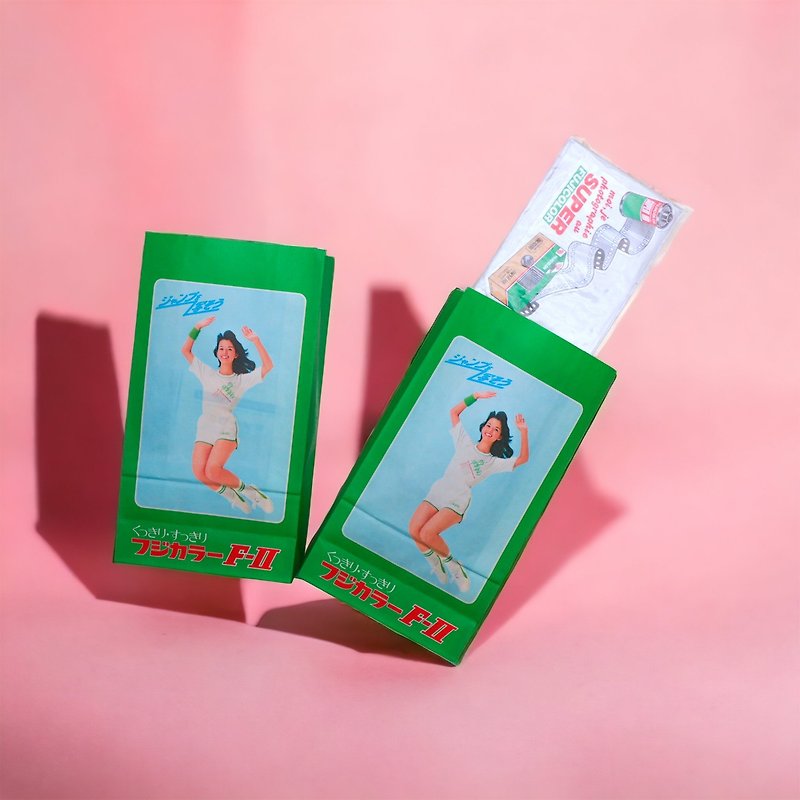 桑惠商号 FUJIFILM 全新绝版品 80s美女底片包装袋 信封袋 - 信封/信纸 - 纸 绿色