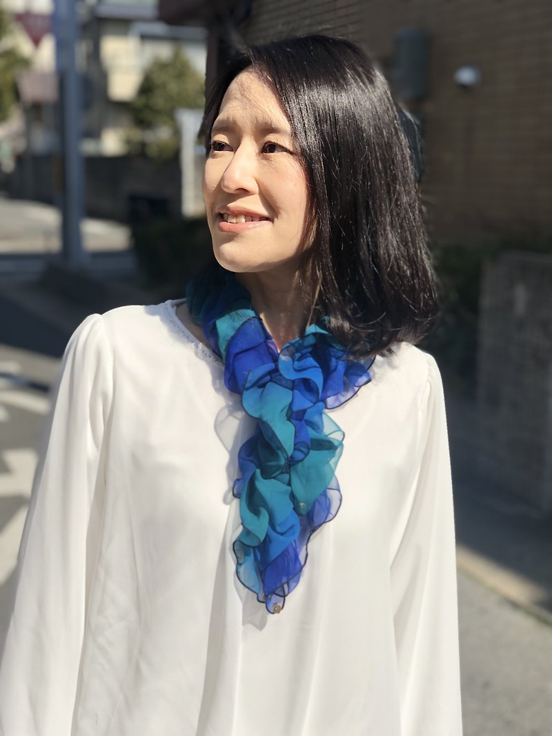 Ballett 京都 Kyoto グラデーションのシャーリングスカーフ ソフトなシフォン生地使用 - 丝巾 - 聚酯纤维 蓝色