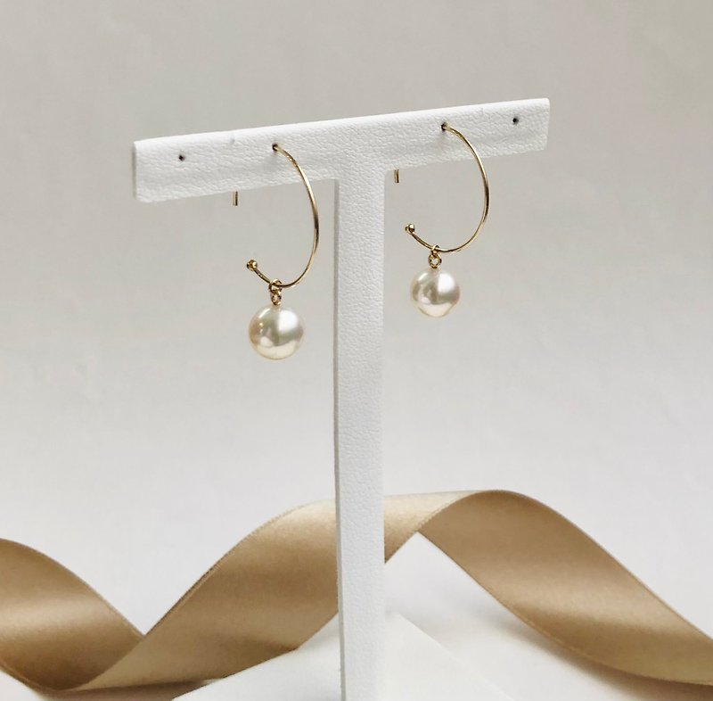 Akoya pearl  earring  K18 sea perl gold750 - 耳环/耳夹 - 贵金属 金色
