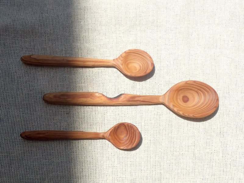 「三匹のくま」スプーン(小) - 餐刀/叉/匙组合 - 木头 咖啡色