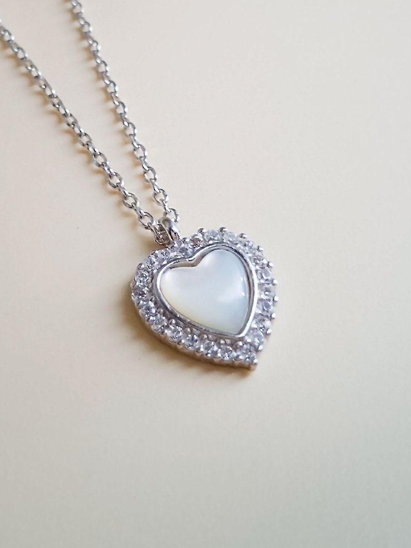 锆石白贝母心形项链 | 锆石珠母贝心心颈链 | 珍珠母爱心项链 - 项链 - 纯银 银色