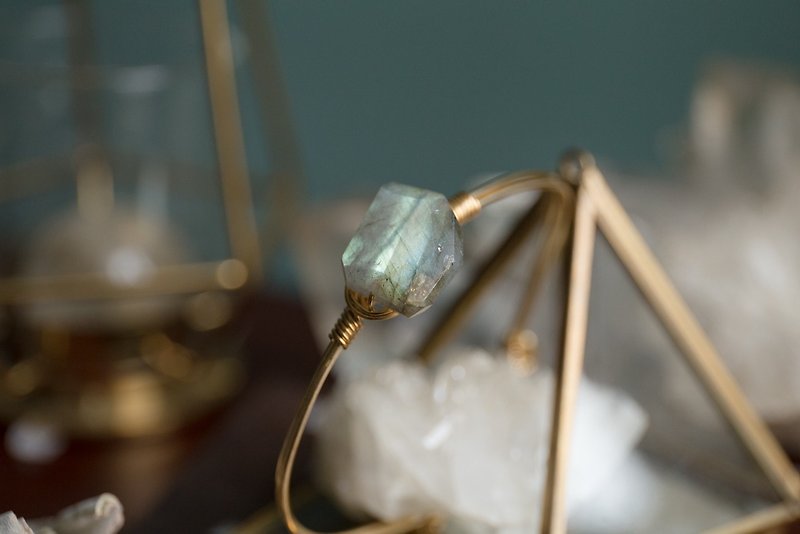大颗不规则天然拉长石铜线手环 一物一图 水晶 可转手环颜色  - 手链/手环 - 宝石 蓝色