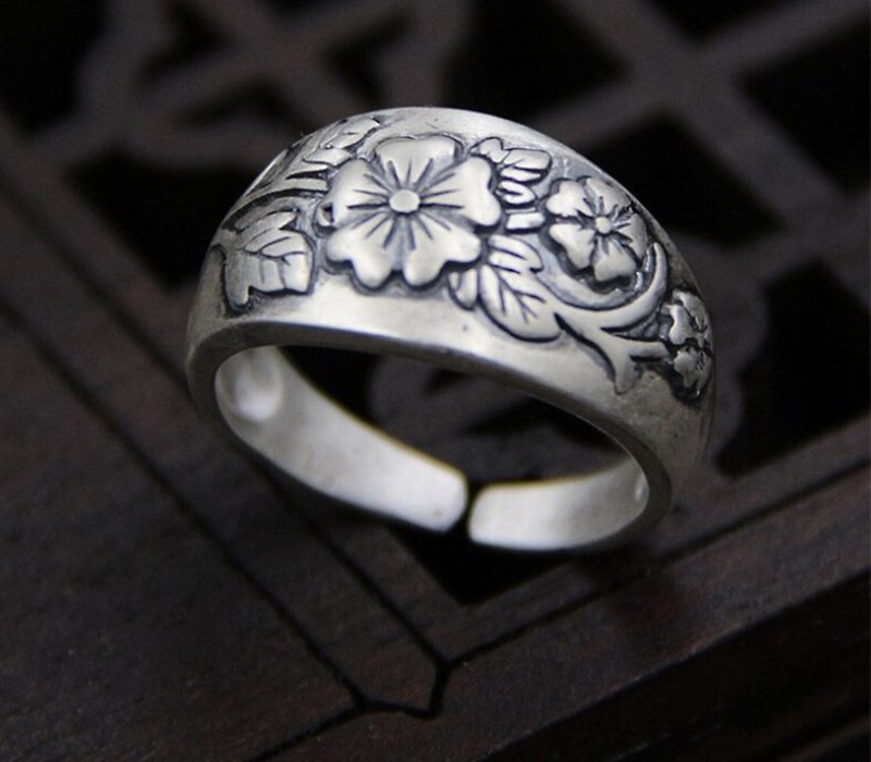 Real S 999 Fine Silver Jewelry Women Ethnic Finger Rings Embossed Flower - 戒指 - 银 银色